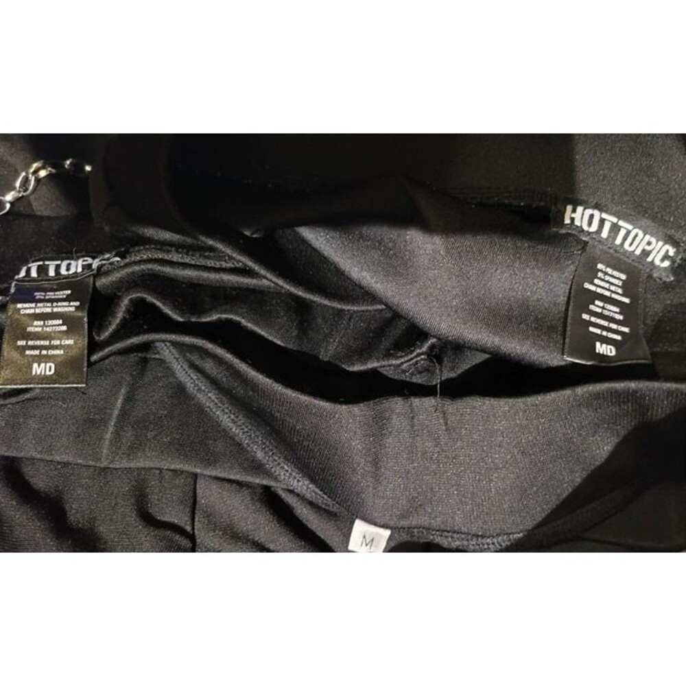 Lot of 3 Skater Skirts 2 Hot Topic 1 Unbranded Black Metal Belt Medium - Picture 6 of 6
